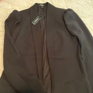 NWT puffy shoulder black EXPRESS blazer
